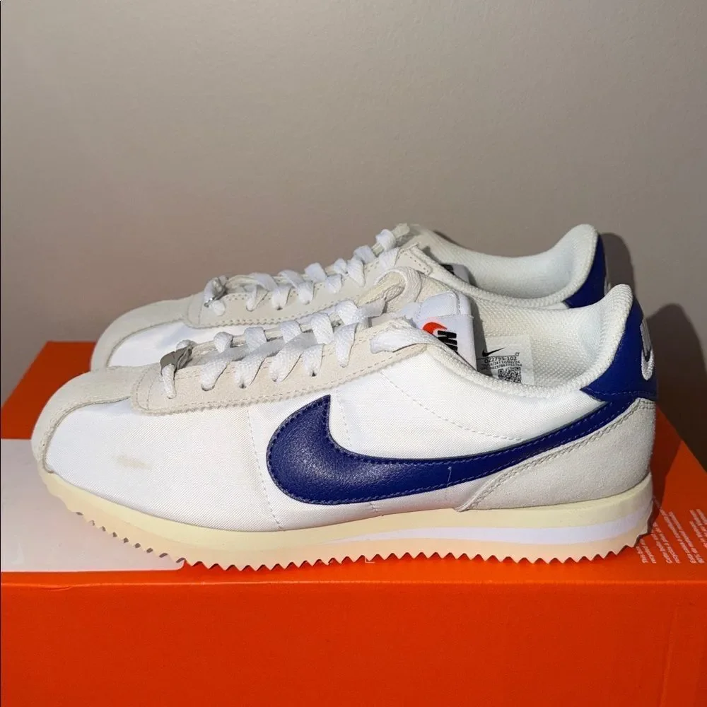 Nike Cortez Textile 'White Phantom' DZ2795-102 Women’s Size 7
